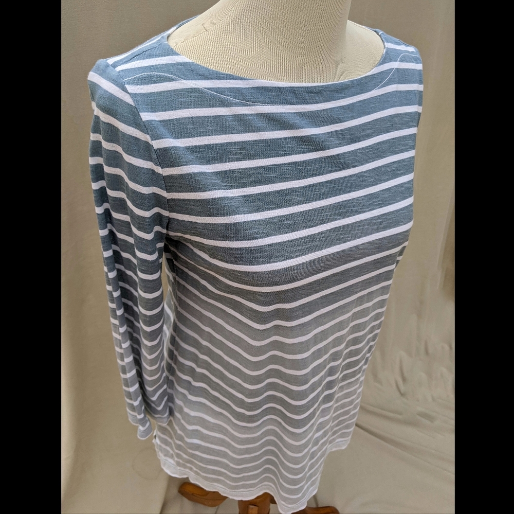 Ann Taylor LOFT Striped Ombre Boatneck Knit Shirt with 3/4 Sleeves